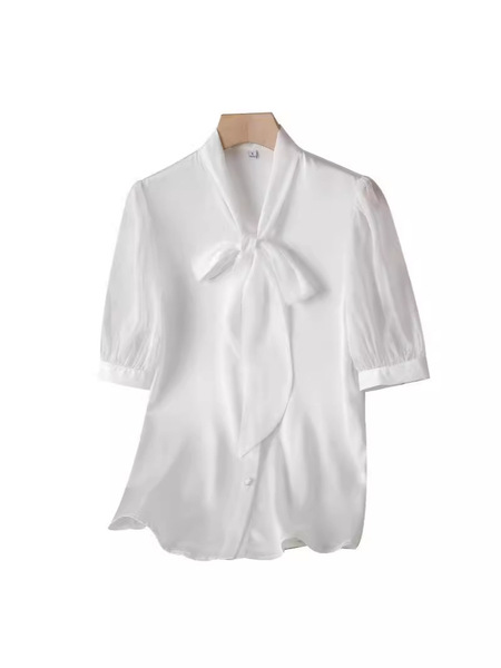 Shiffon professional white shirt with bow