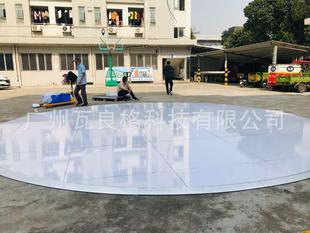 ���Sֱ�N��c�����ɫ�A����ذ�dance floor�Ɍ���ӌ��������