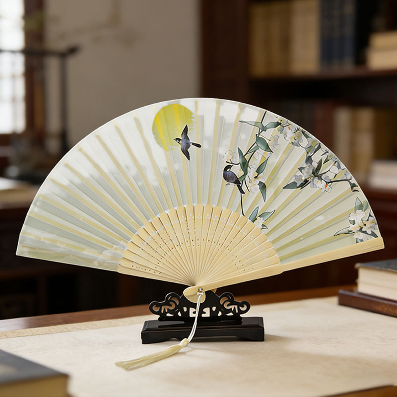 Ventilador plegable chino antiguo ventilador de seda de mujer ventilador plegable de estilo chino ventilador de mujer Hanbok bambú clásico pequeño ventilador danza