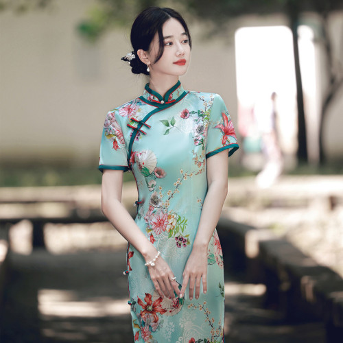 Retro Chinese dresses for women oriental China traditional Qipao cheongsam dresses Long slim cheongsam with high slit wedding party model show dresses