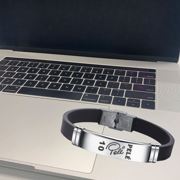 Stainless steel football club sports silicone bracelet Akaki chi no…