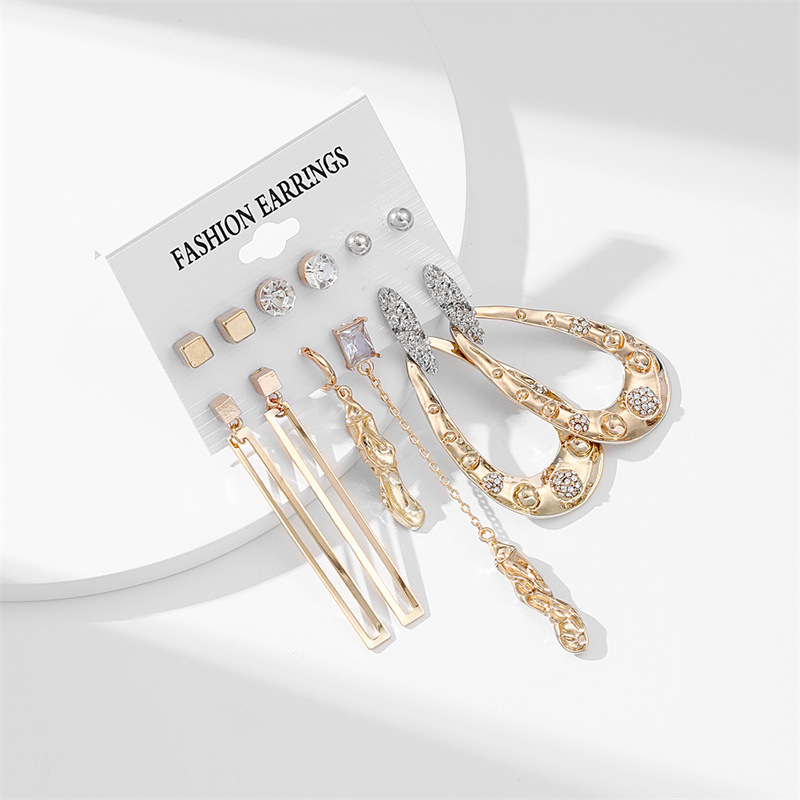 Fashion Geometric Alloy Plating Artificial Pearls Women's Earrings 1 Set display picture 26