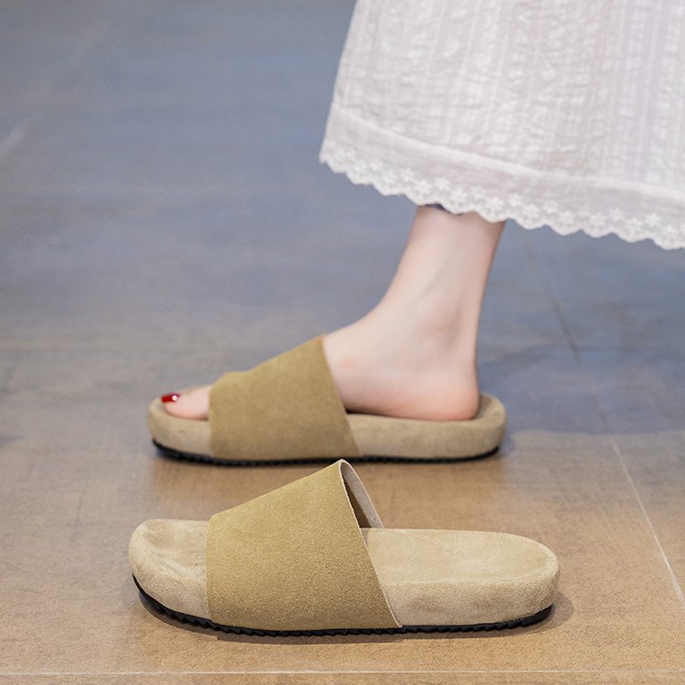 一字拖，让你的双脚在夏日阳光下熠熠生辉。黄色黑色卡其绿成年