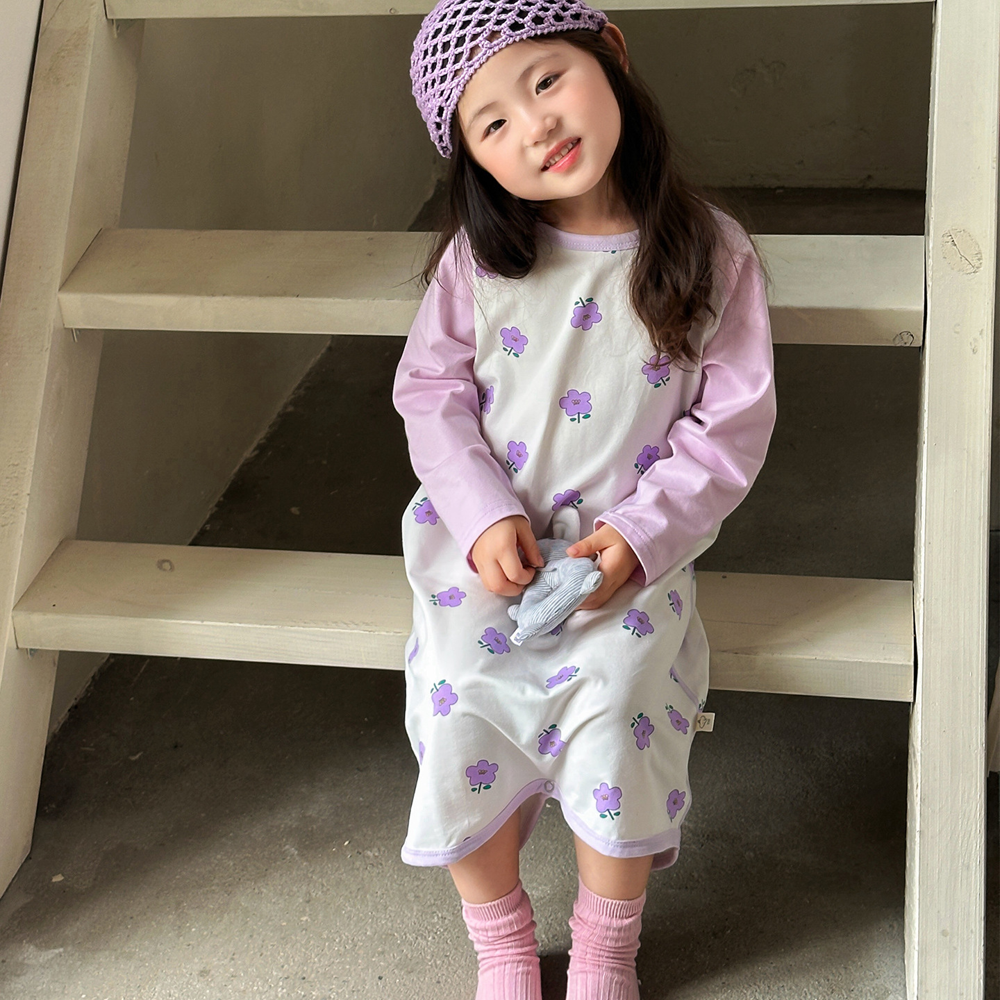 Purple flowers [lycra cotton-boneless]