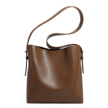 �羳���QҸ�°�����2025�¿�Ů��б����ٴ�μ������ͨ��ˮͰ��