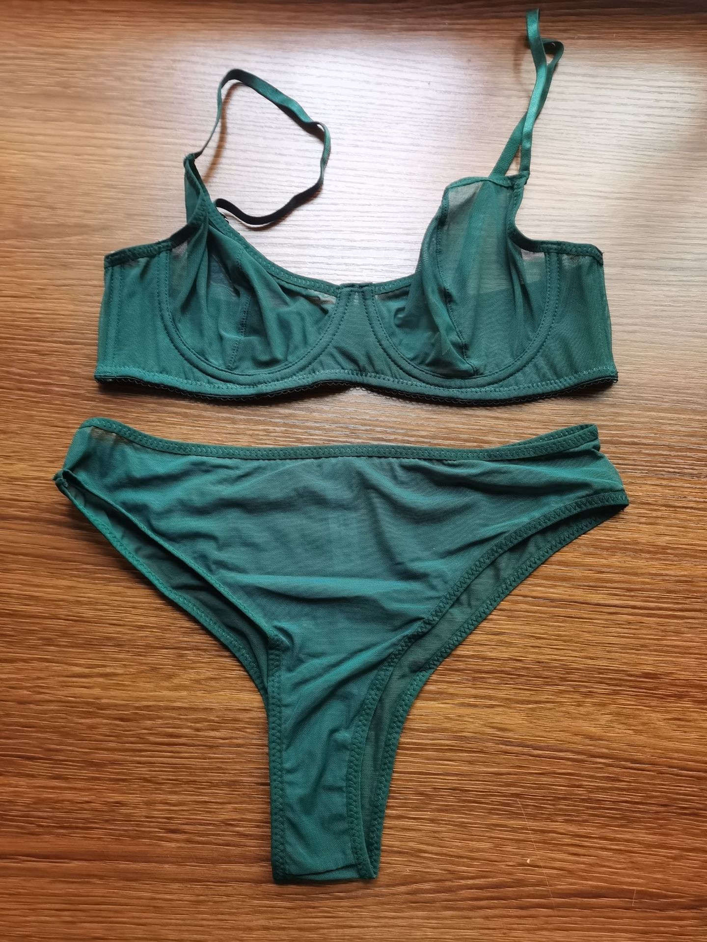 Nouvel ensemble de soutien-gorge sexy perspective, lingerie amusante pour femmes, soutien-gorge ultra-fin, porte-jarretelles, ensemble trois pièces_voghion.com