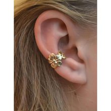 A 73854 Stainless steel flower clip on earrings ����ֻ�����