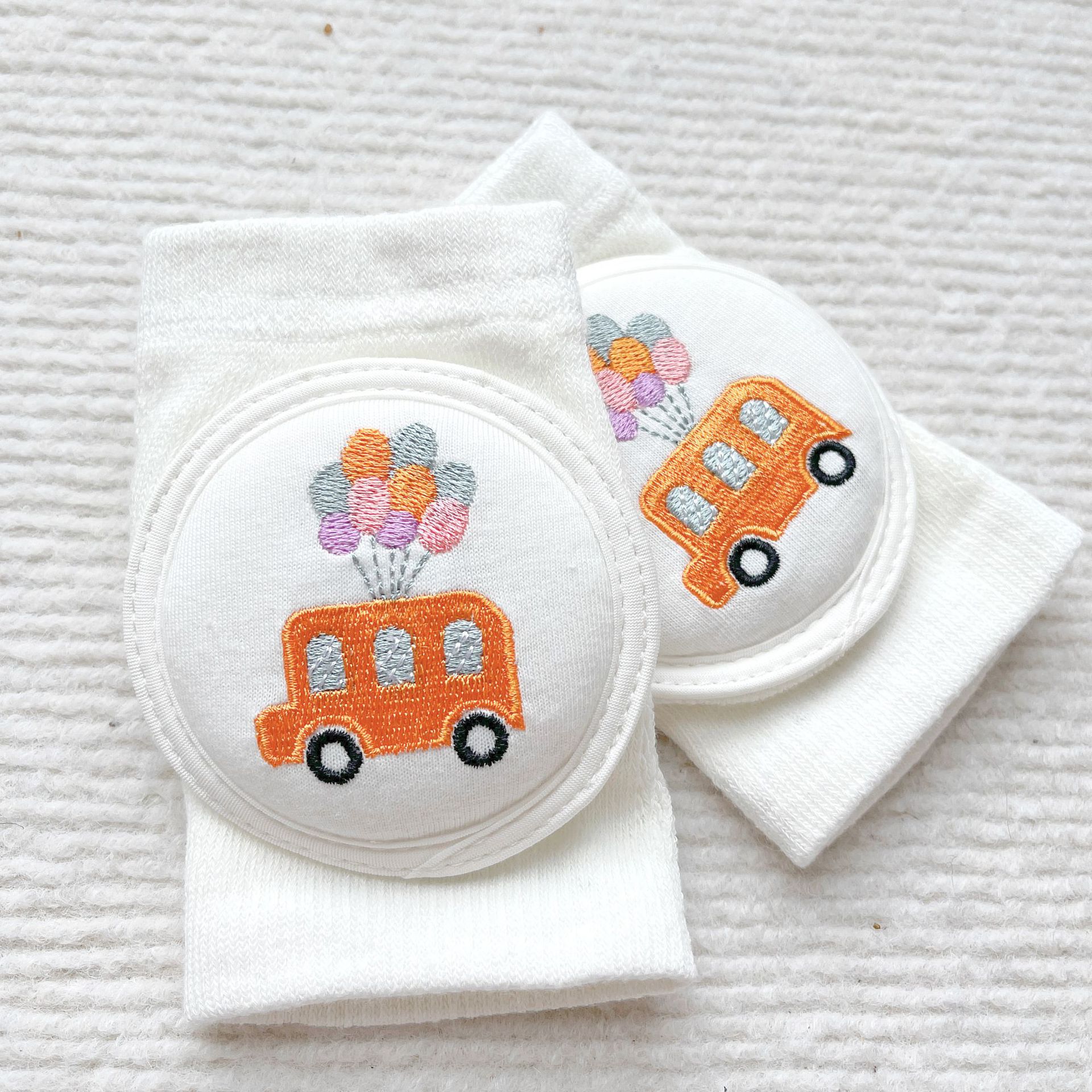 Rodilleras Finas de Verano 2025 para Bebés, de Algodón Puro y Malla, Productos Materno-Infantiles, Protector de Codos para Niños que Gatean y Caminan, Herramienta Mágica