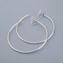 银色光面素圈大圈耳环无耳洞蚊香盘耳夹可摇晃跨境批发耳环女简约