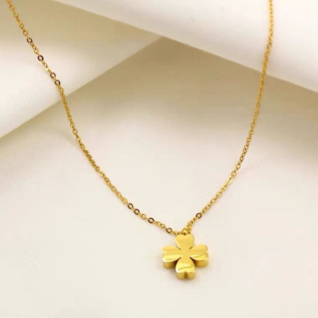 4 【AH313 】 네 잎 클로버 목걸이 골드