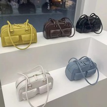 С��Ҹ�°���Ů2025�n��ins�����¿�r�����ذ��ٴ������ͨ�ڰ�