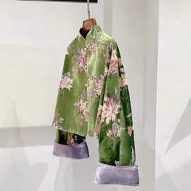 新中式国风高级感小个子立领绿色丝绒盘扣宋锦外套女2025新款秋冬