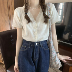 女性用デザインニッチシャツ、夏の韓国風、プリーツVネック、スリム、ショート、優しいスタイル、女性用半袖トップス