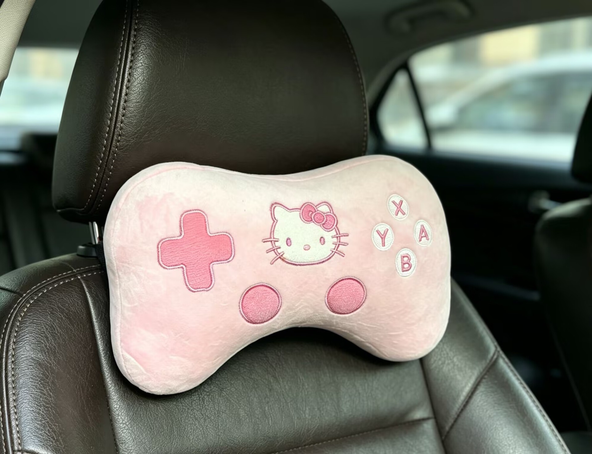 Car Headrest Kt Game Console Handle Cute Car Neck Pillow Car Pillow In-Car Neck Support Pillow Wholesale
