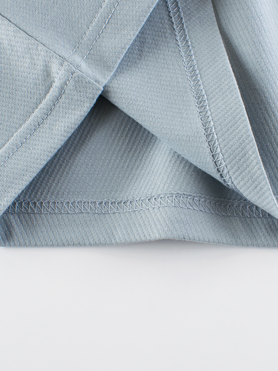 27 niños de primavera y otoño ropa para niños camisa de fondo para niños de estilo coreano color sólido Bebé Ropa para niños Camiseta de manga larga entrega de una pieza