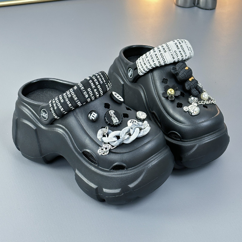 Beautiful two-way hole Shoes Creative bear cute student closed toe outer wear thick bottom slip-on women's sandals