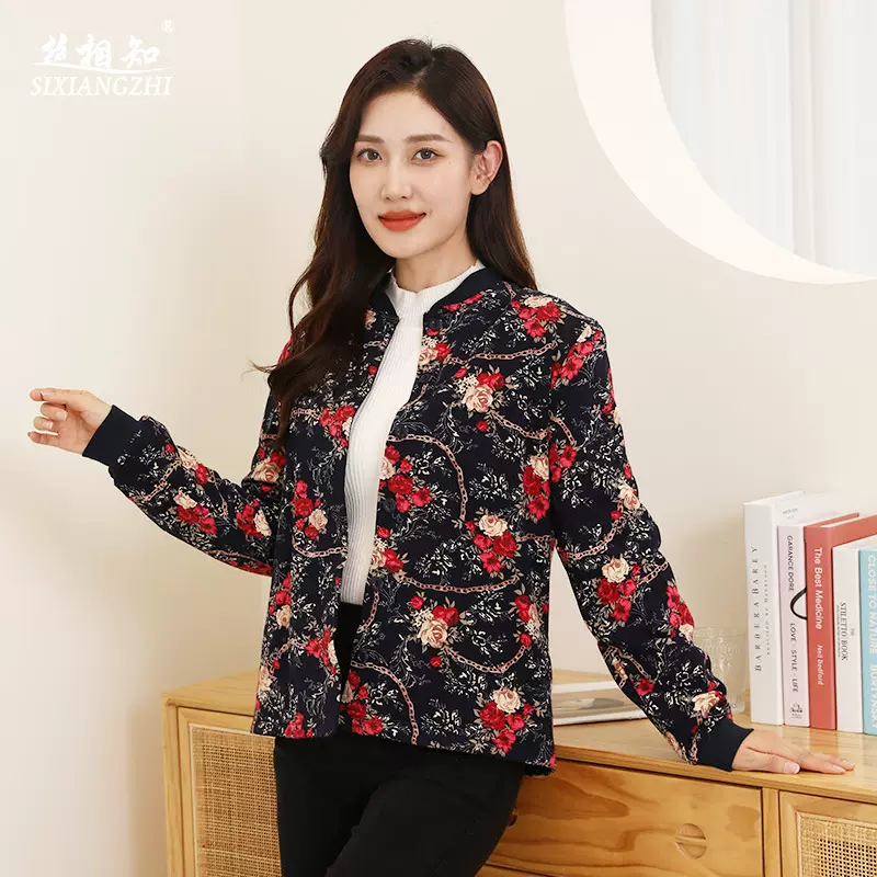 秋冬中老年人保暖棉衣桑蚕丝填充保暖长袖妈妈装宽松加厚女士外套