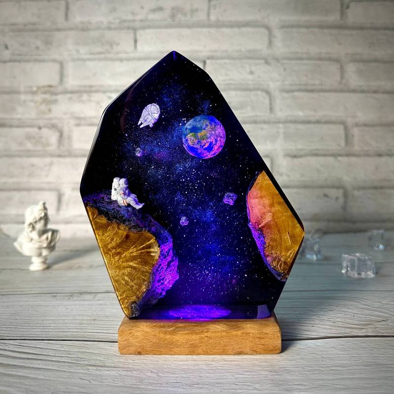 宇宙銀河樹脂木製ナイトライト、星間レジンランプ、欧米で人気のデザイン、彼女へのクリエイティブなギフト、惑星|undefined