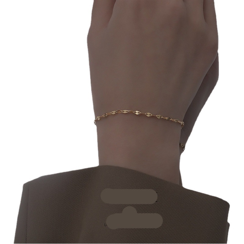 Diseño Pequeño amor Super Flash pulsera de acero de titanio corrugado mujer delgada minimalista desnuda cadena labio pulsera joyería