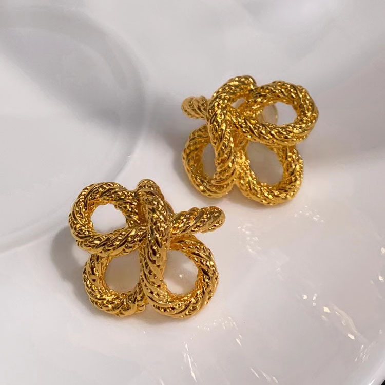 1 Pair Quantity Street Occasion Copper Material Geometric Pattern 1 Pair Classic Style Geometric Plating Copper 18k Gold Plated Ear Studs