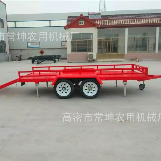 欧式车辆运输车 自带 爬梯收割机拖车  厂家供应挖机拖车