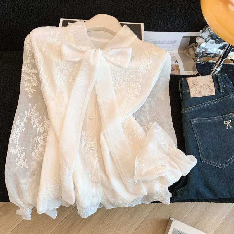 French-Style Lace Shirt for Women, Long-Sleeve, Early Spring 2026 New Design, Stylish Base Shirt, Trendy Top French-Style Lace Shirt for Women, Long-Sleeve, Early Spring 2026 New Design, Stylish Base Shirt, Trendy Top