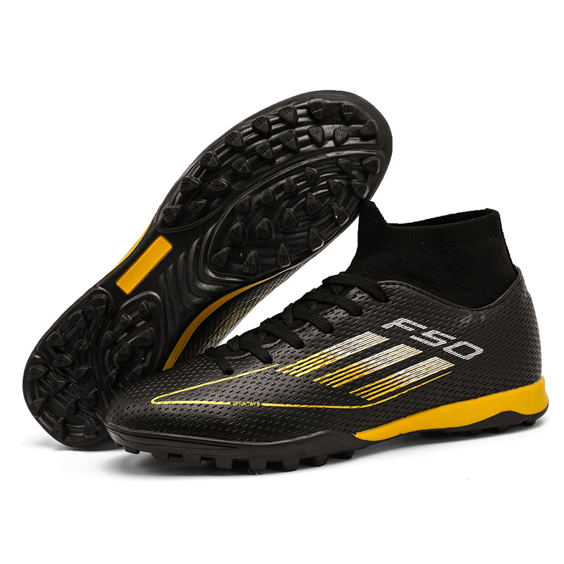 부러진 검은 손톱