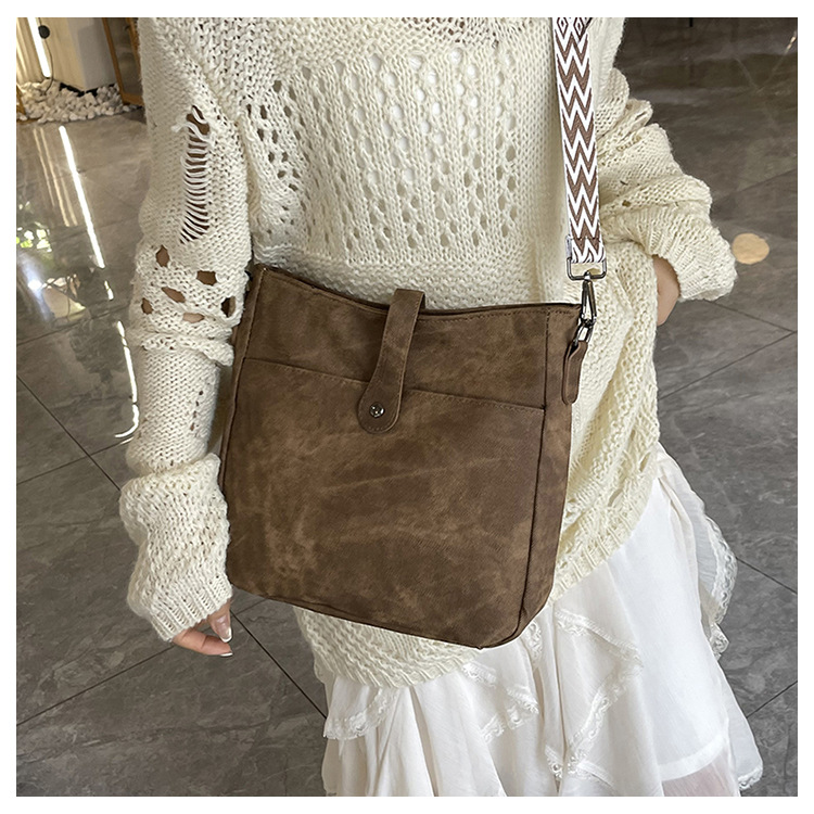 Cross-Border Hot-Selling Women's Bags, Simple and Fashionable Cross-Body Bags, Trendy Wide Shoulder Straps, High-Quality Texture, Shoulder Bags, Tote Bags