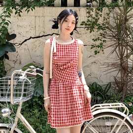 法式红色格子连衣裙女夏季新款时尚设计感绑带收腰无袖短款A字裙