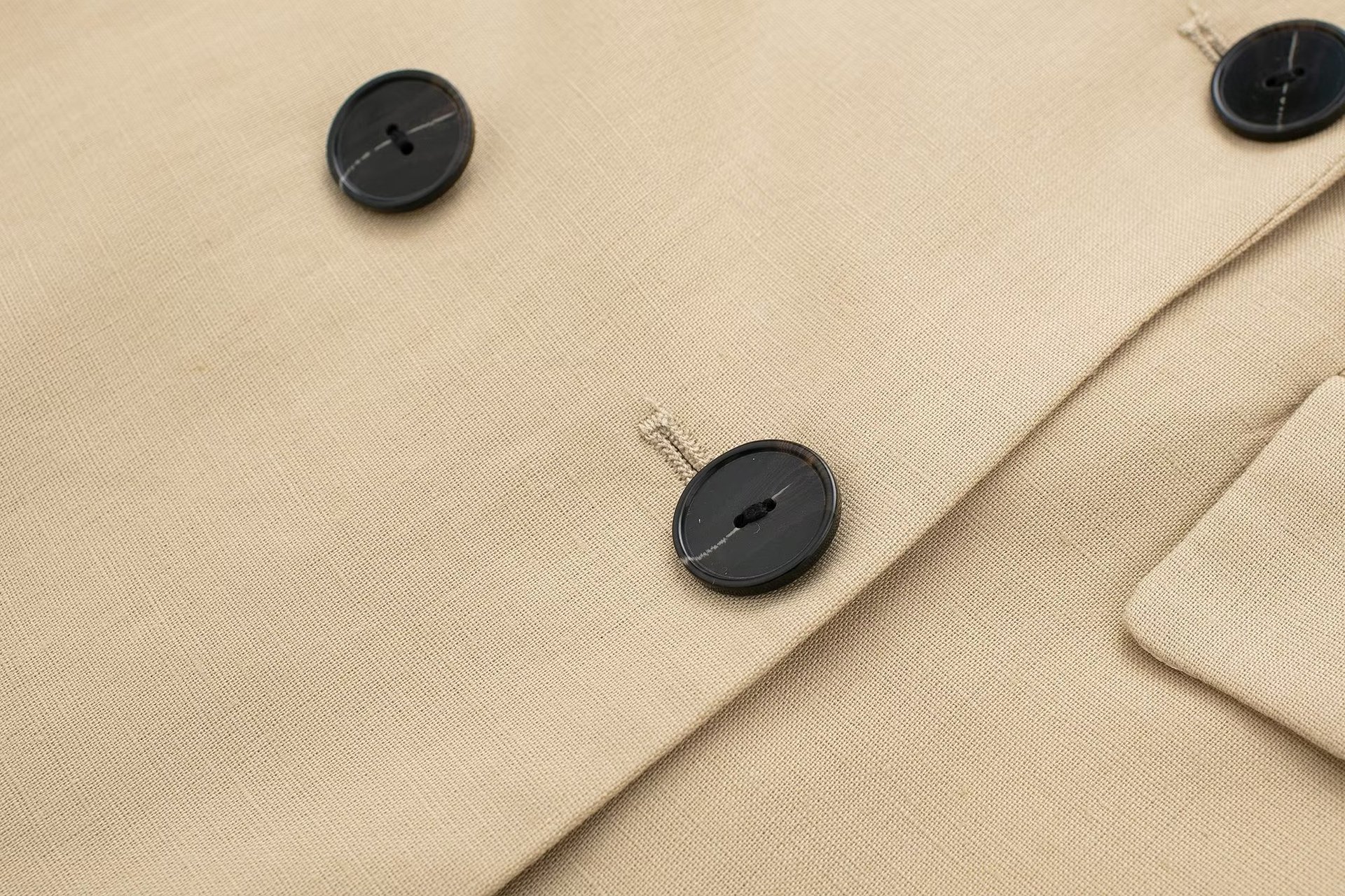 157g Weight Long Sleeve Sleeve Length Viscose fiber Fabric Type Pants Sets Sets Type 3 Pieces Set Quantity Daily Occasion Turndown Neckline Regular Fit Fit Type Solid Color Pattern Summer, Spring Season Women's Gender Business, Classic Style Style Women's Long Sleeve Blazers Business Classic Style Solid Color 97