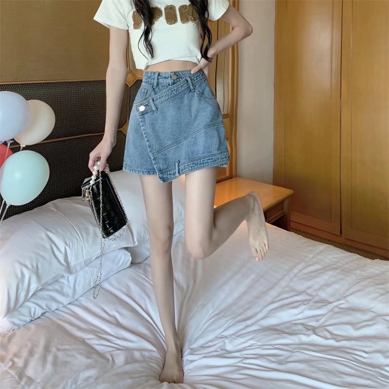 대형 데님 반바지 여성 여름 2024 새로운 디자인 틈새 높은 허리 슬리밍 느슨한 넓은 다리 A 라인 핫 바지
