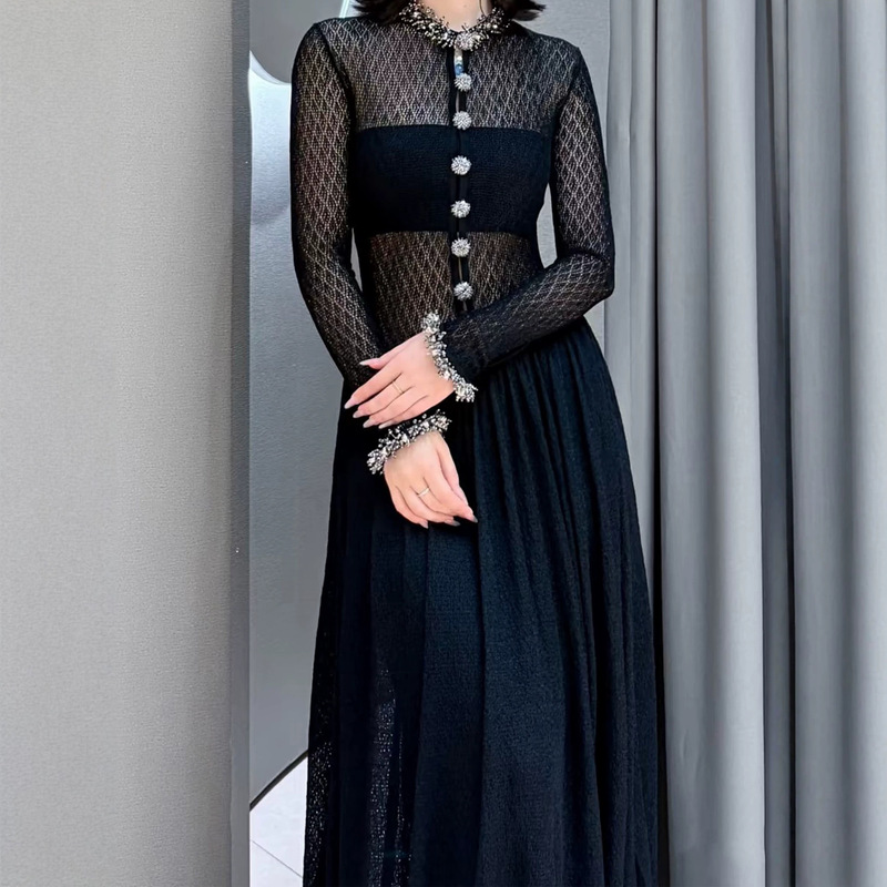 SP French-style elegant long dress, 2026 autumn new collection, high-end, figure-flattering, beaded, sheer knit dress SP French-style elegant long dress, 2026 autumn new collection, high-end, figure-flattering, beaded, sheer knit dress