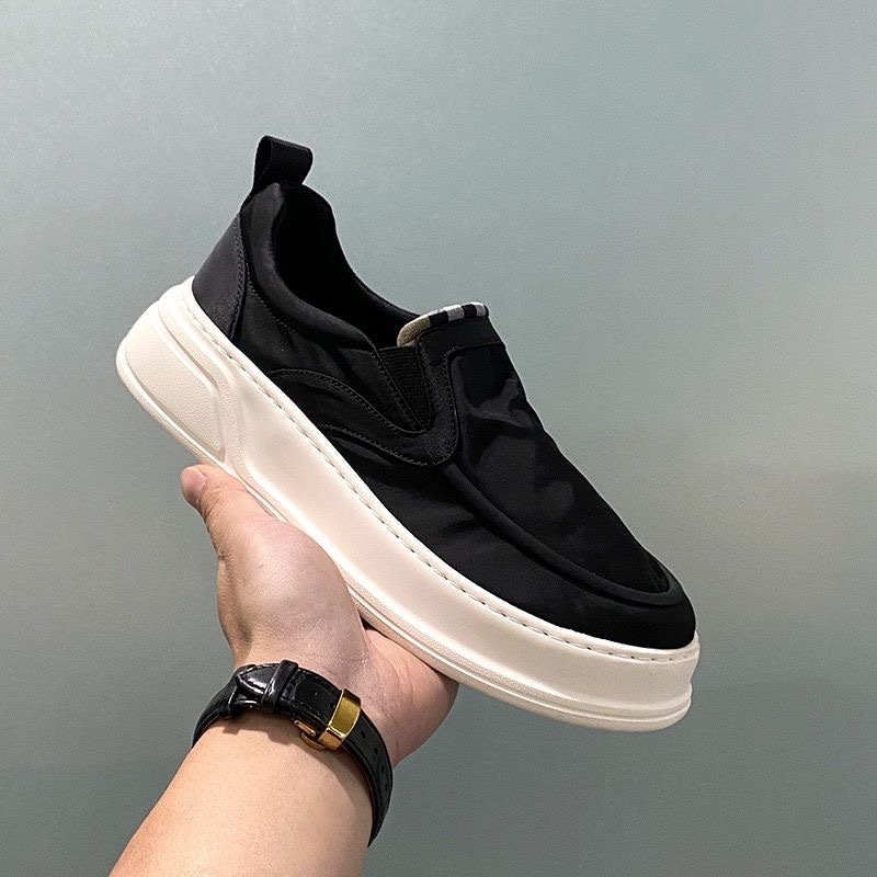 Zapatos de Hombre Primavera 2026, Estilo Moderno, Zapatillas Versátiles con Suela Suave, Cómodas, Transpirables, Sin Cordones, Casuales, de Tela