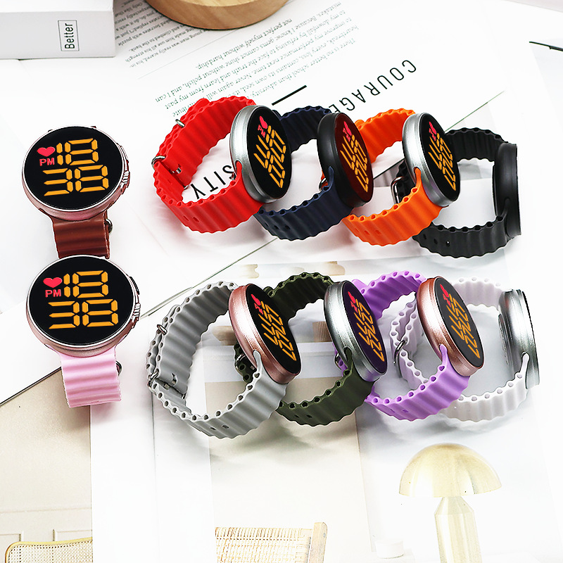Factory direct new cross-border round LED electronic watch student personality outdoor sports electronic watch
