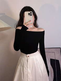 С �＾¶���ɫһ�ּ���|ͨ�ڼ�ɫ���͹��@�ݴ�����L��ʯ��