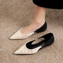 751-1 French retro style color blocked pleated pointed side air low single order shoes with feminine temperament, versatile splicing hollow out women