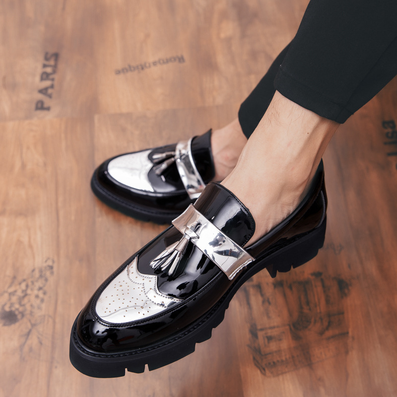 Korean Style British Style Fashionable Pointed Toe Casual Leather Shoes Patent Leather Shiny Face Lazy Heightening Fashionable Shoes mens sneakers