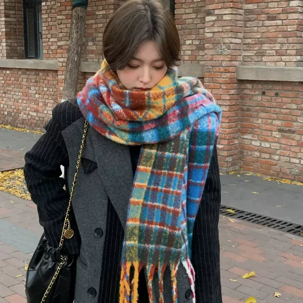 Scarf for Women in Winter, High-End Thickeneded Warm Scarf, Autumn and Winter New Maillard Imitation Cashmere Plaid Versatile Shawl