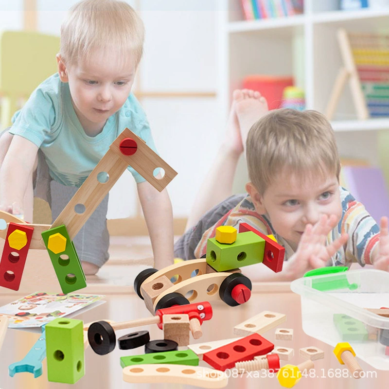 Wooden universal constructor, family realistic toy