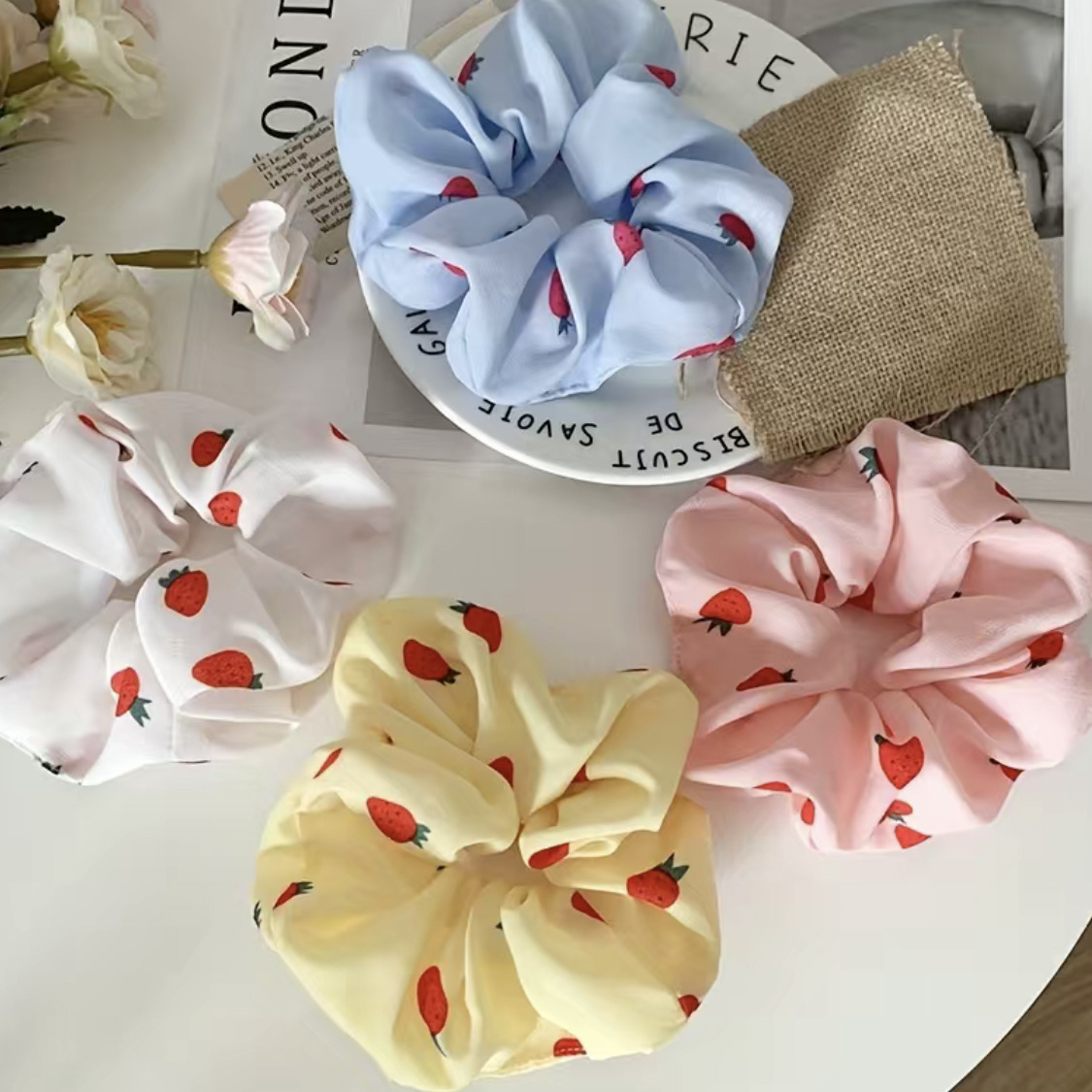 Chiffon retro verano red fresa intestino grueso anillo de cabello sen cuerda de cabello grasa intestino flores cuero cabello adornamiento al por mayor