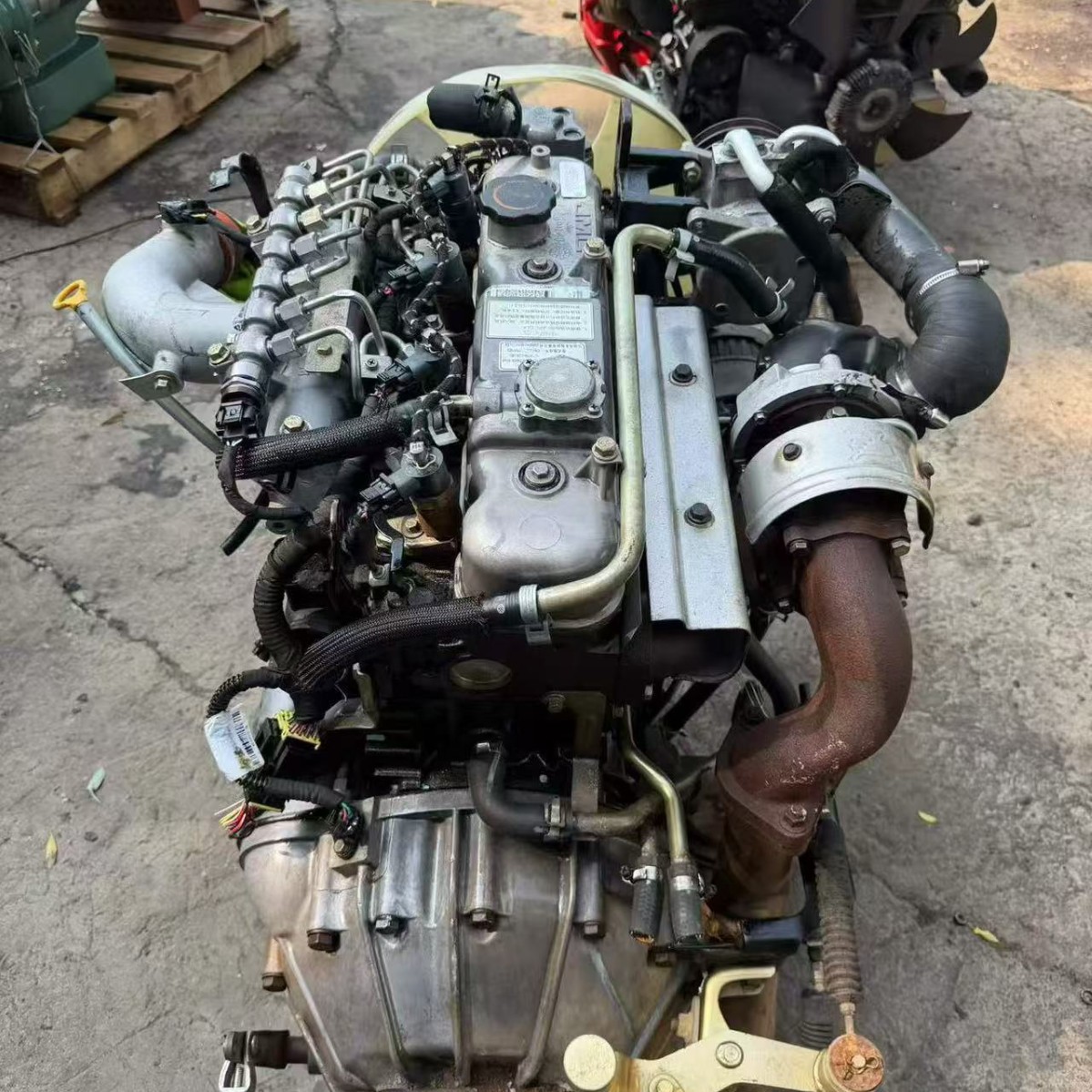 Isuzu 2.8T Jiangling 4JB1 Shunda Kaiyun Transit Teshun Baodian Baowei Tengbao Qingling 3.0T engine