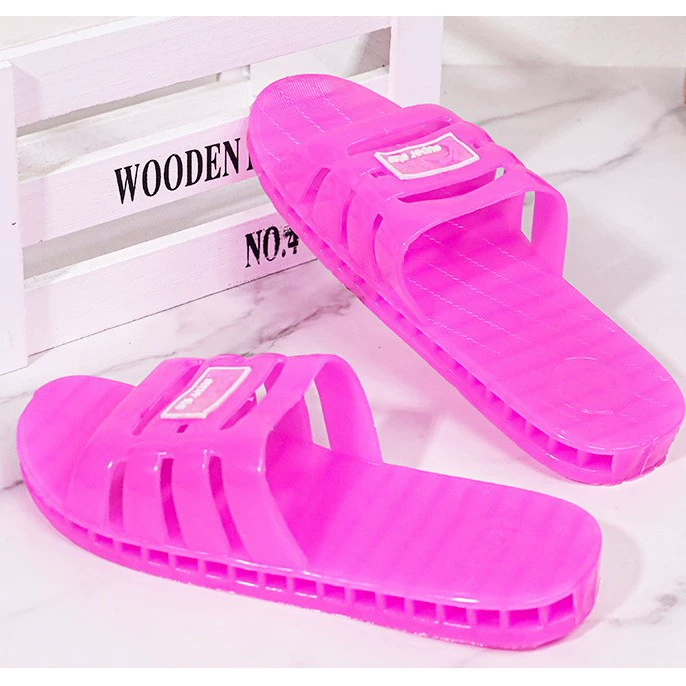 [Эксклюзивное автоматическое распределение] новые тапочки с кристаллами желе для мужчин и женщин, пары, полые плоские летние домашние ванные комнаты