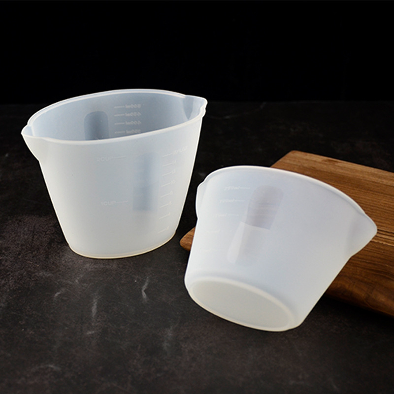 Silicone Measuring Cup with Built-in Graduations 500ml Silicone DIY Handmade Adhesive Cup Baking Household Measuring Cup