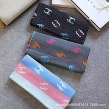 小香彩虹披肩出口版英文标真丝羊绒围巾男女情侣百搭高端围巾批发