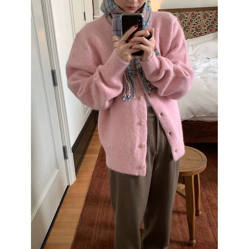 Now 2025 New Winter Korean Designer Ler*Be Simple Elegant Lazy Style V Neck Sweater Knitted Cardigan