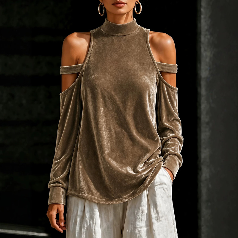 European and American style high-neck velvet T-shirt, featuring a unique cut-out design, long sleeves, and a loose fit. Women's fashion for export European and American style high-neck velvet T-shirt, featuring a unique cut-out design, long sleeves, and a loose fit. Women's fashion for export