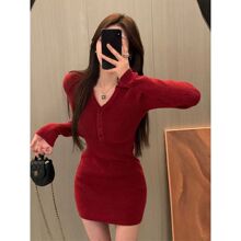 法式高级感新年红色针织内搭连衣裙子女春秋冬2025新款辣妹包臀裙
