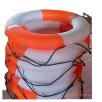 厂家供应彩色游泳圈  红白相夹泡沫救生圈  带绳子救生圈量大从优