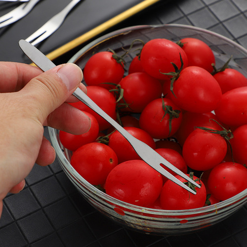 Western-style stainless steel creative fruit fork ice cream fork small fork cake stainless steel fork fruit skewer wholesale