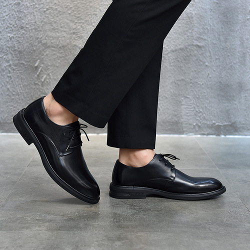 Leather shoes for middle-aged men, versatile pointed leather shoes for commuting, business formal wear, black casual leather shoes